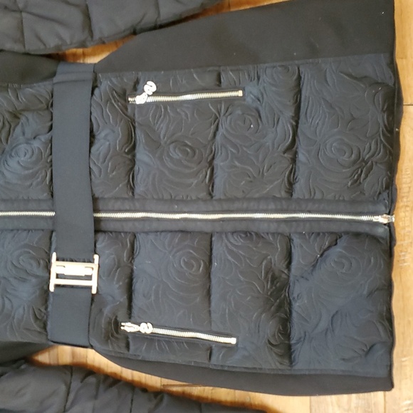 Desigual Black Rose Embossed Puffer Jacket Parka - Picture 3 of 14